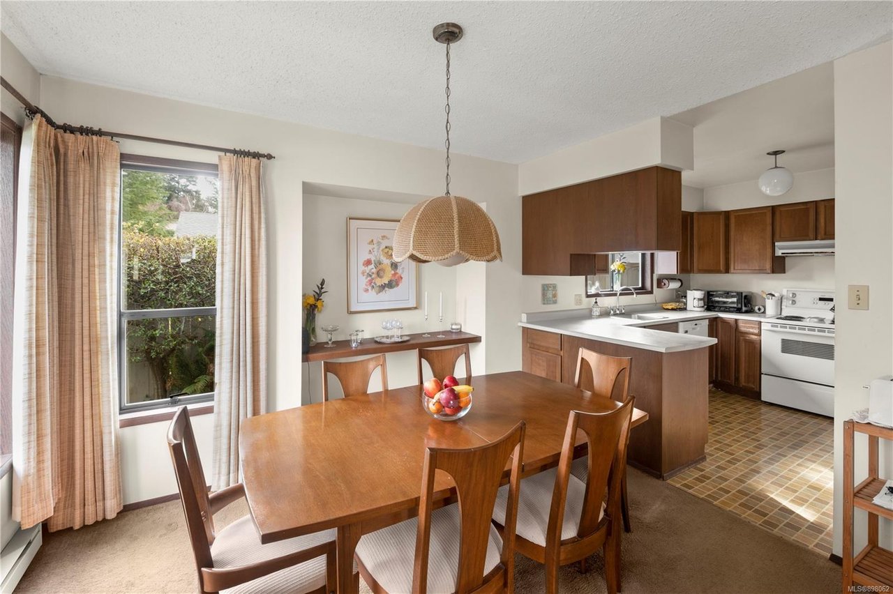 1671 Brousson Dr