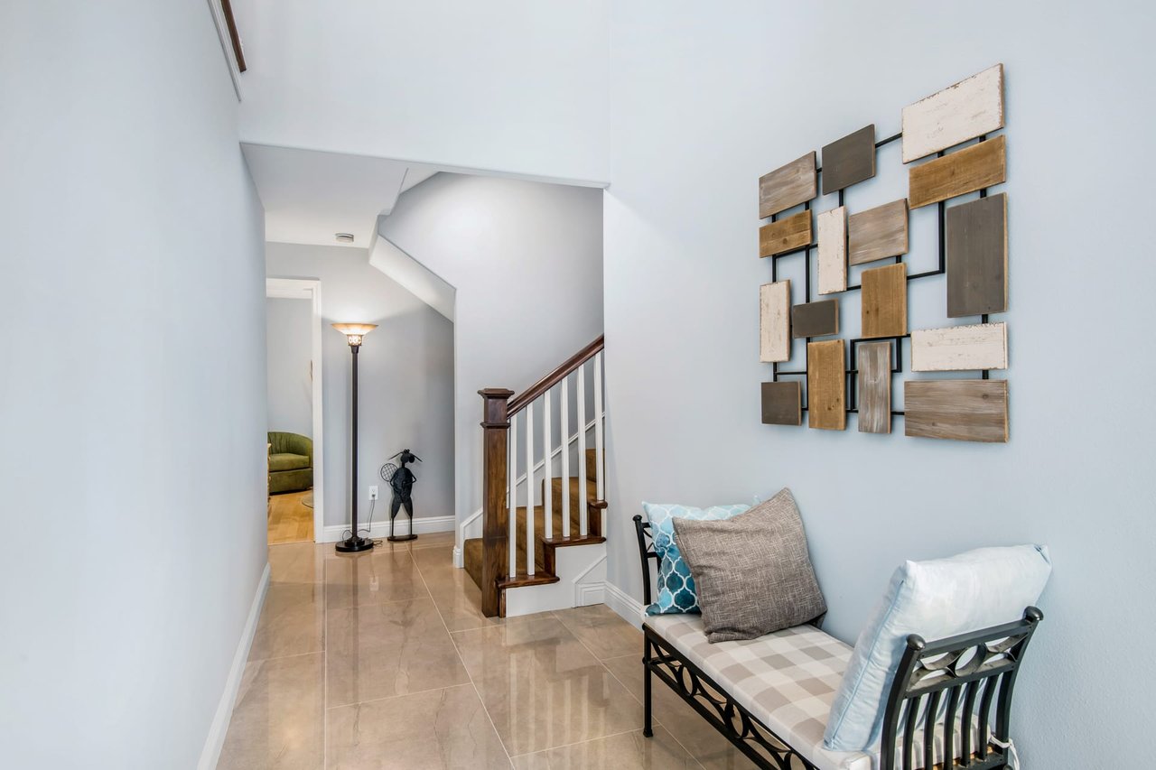 1044 7th Street