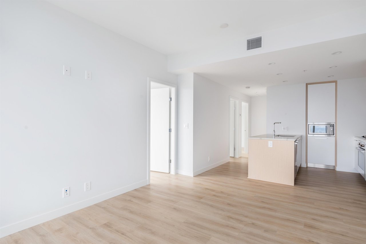 3305-567 Clarke Rd