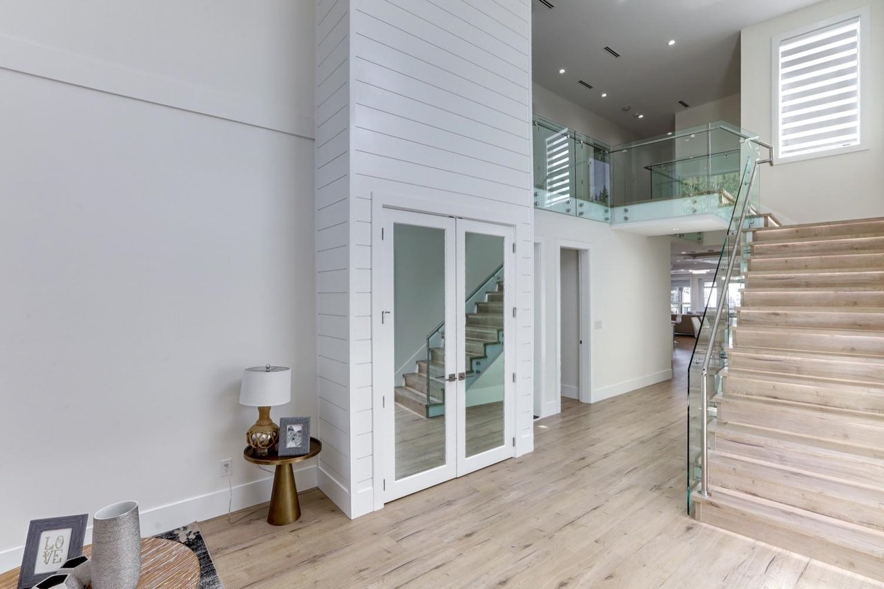 3504 Highland Dr