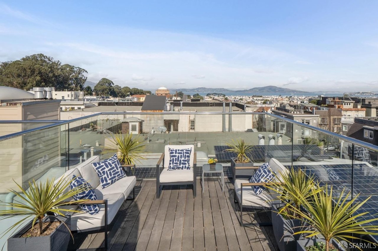 Embrace Luxury Living: Explore Cow Hollow's Exquisite Homes