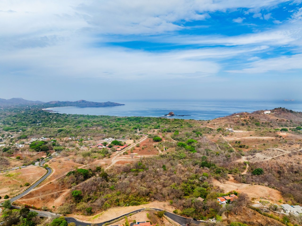 Casa Amor De La Vida | OceanView Estate with Ample Privacy in Gated Community