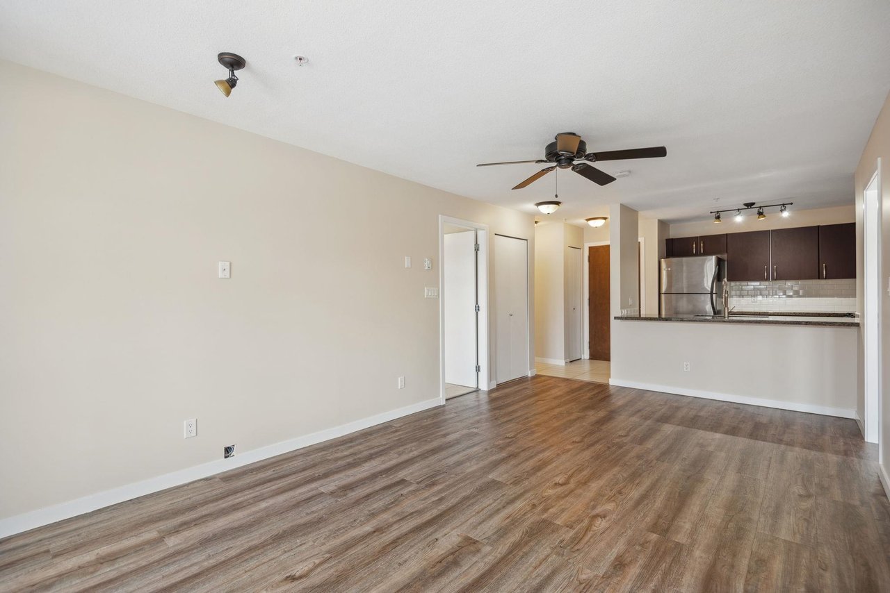 202-7339 Macpherson Avenue, Burnaby