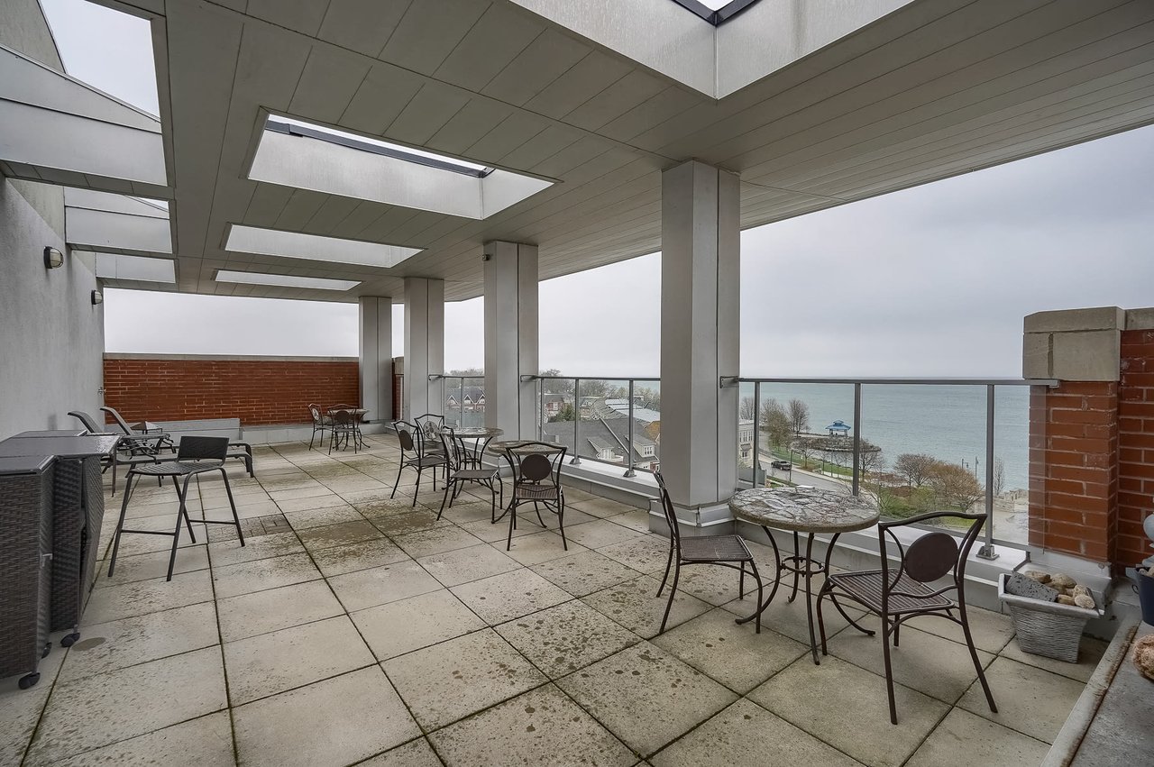 80 Port St E #212 