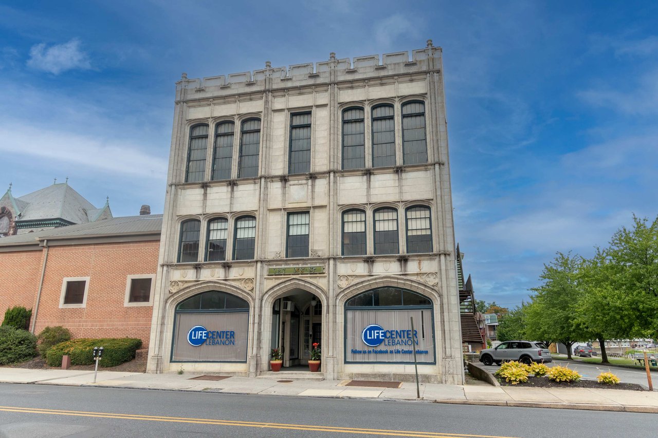 127 North 8th Street - Front