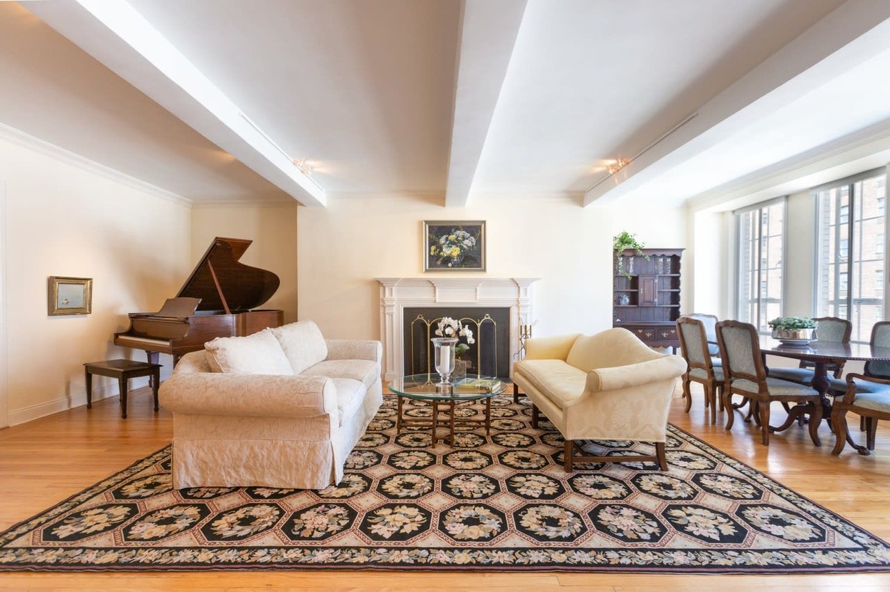 340 West 57th St, #11I
