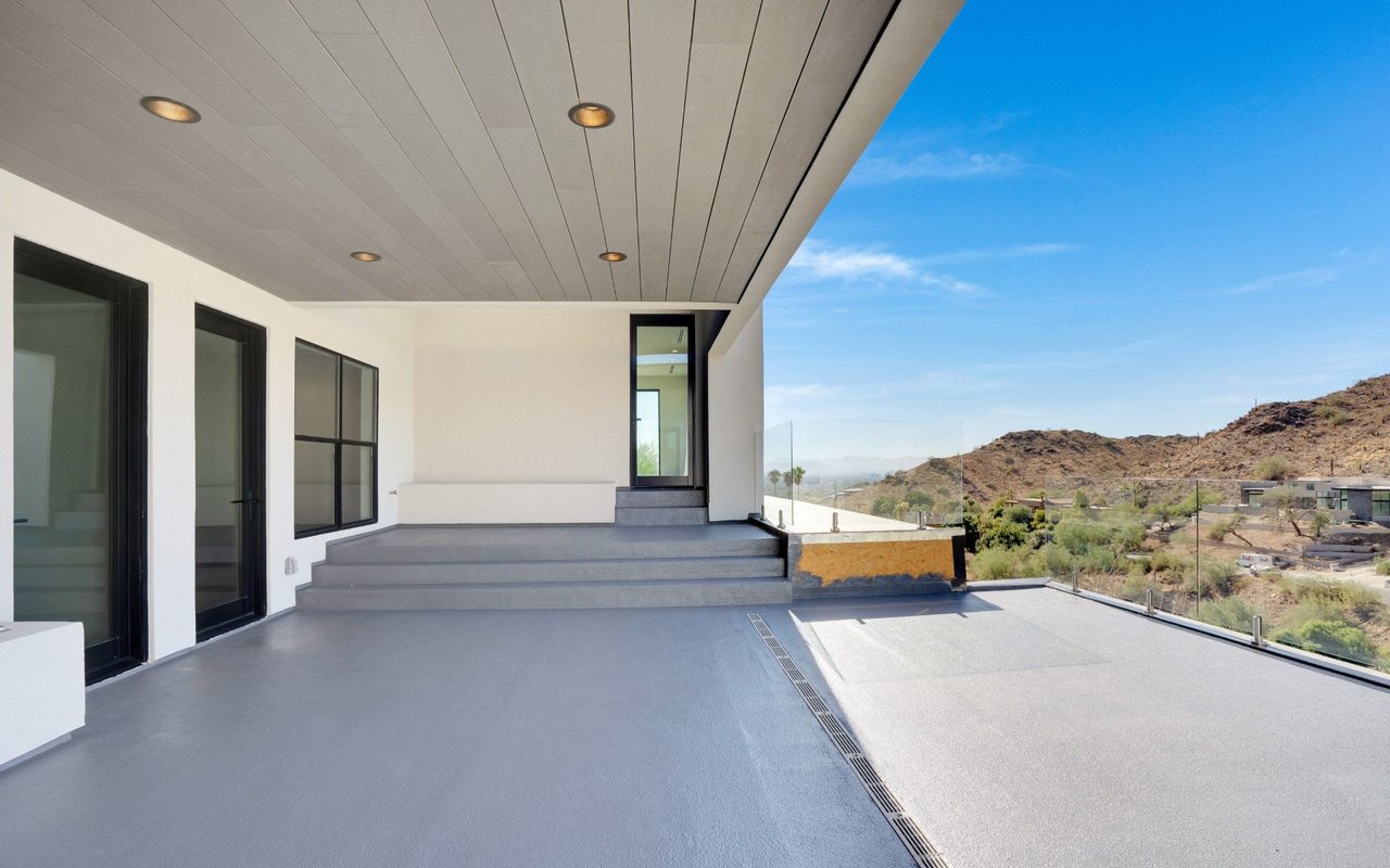 7043 N Longlook Road, Paradise Valley, AZ