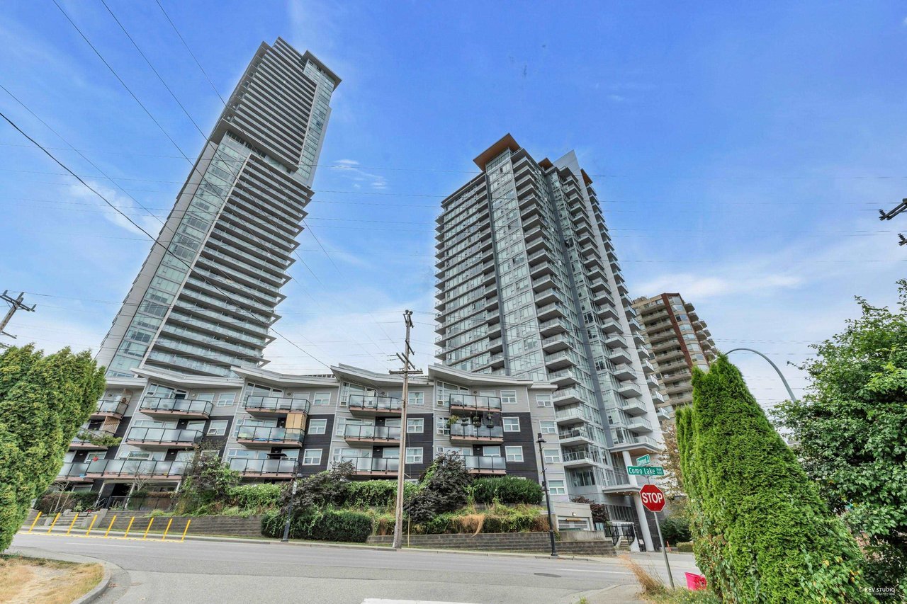 2002-520 Como Lake Ave
