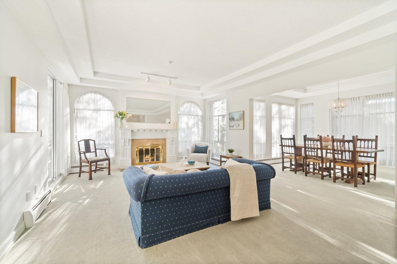 303-2210 W 40th Ave