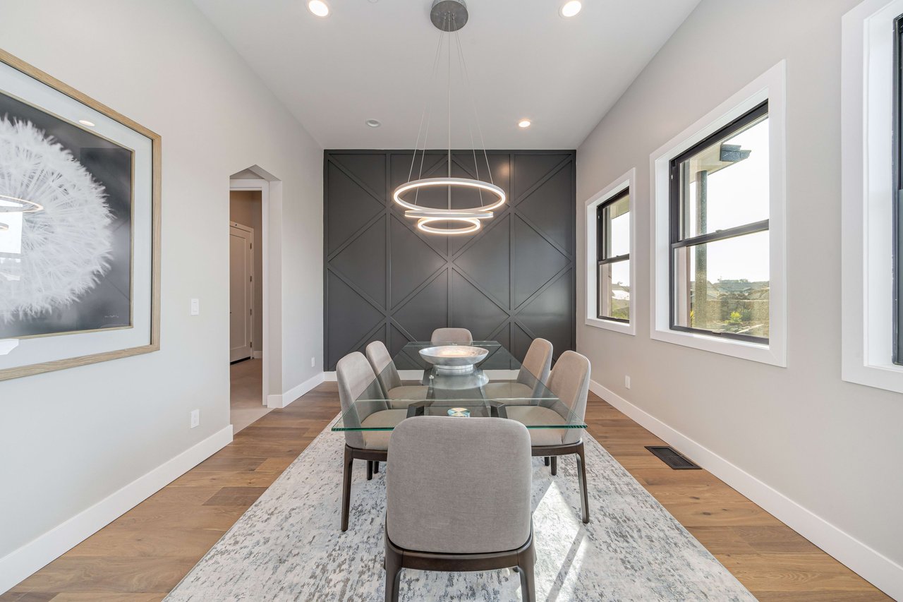 3927 Rincon Ridge Drive
