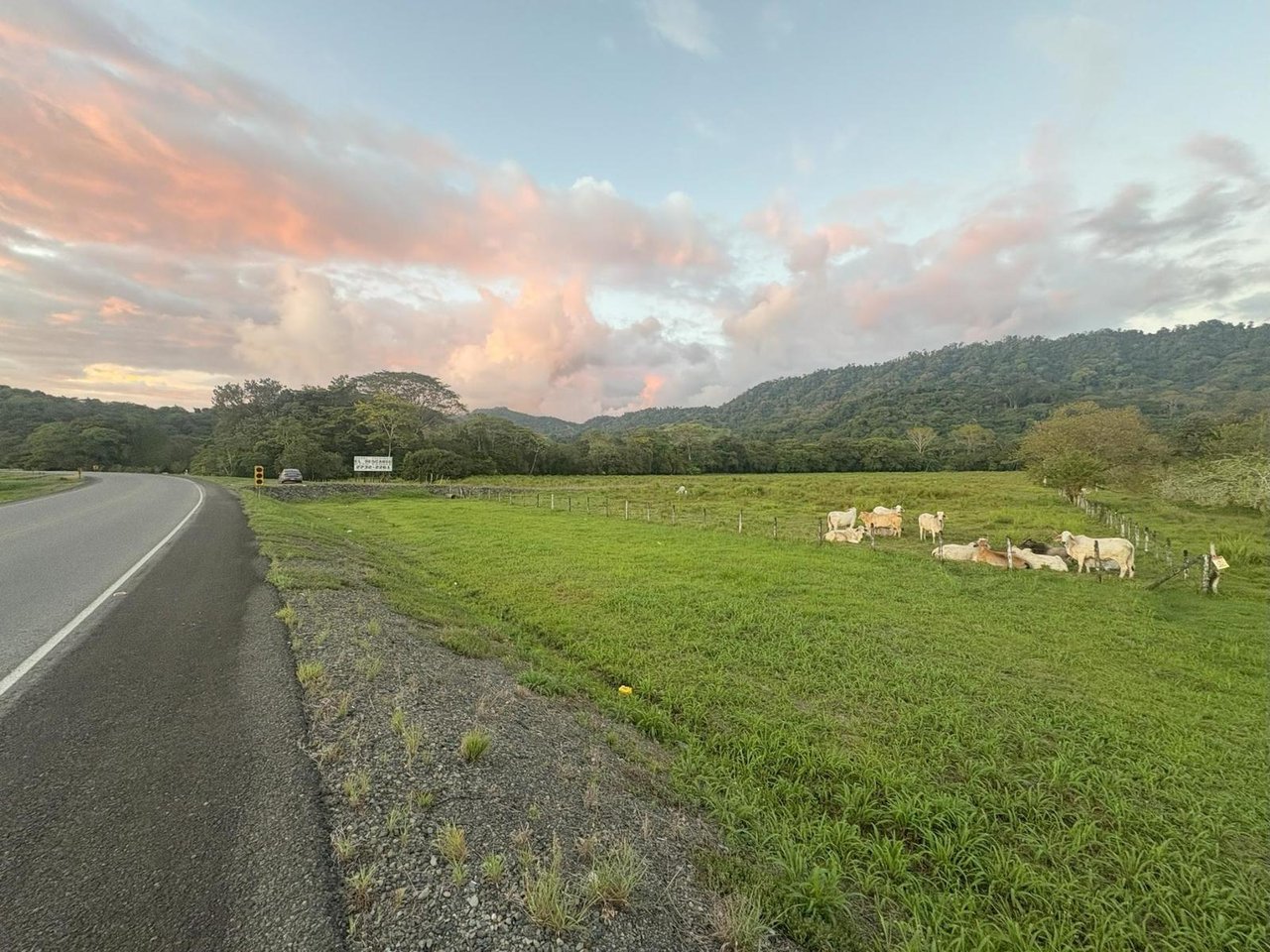 Highway Frontage Commercial Land, Manuel Antonio, Puntarenas
