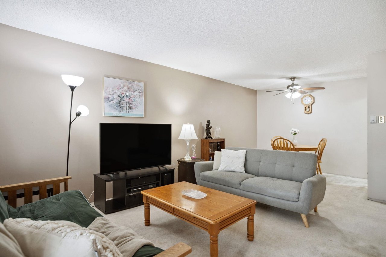 210-8400 Lansdowne Rd