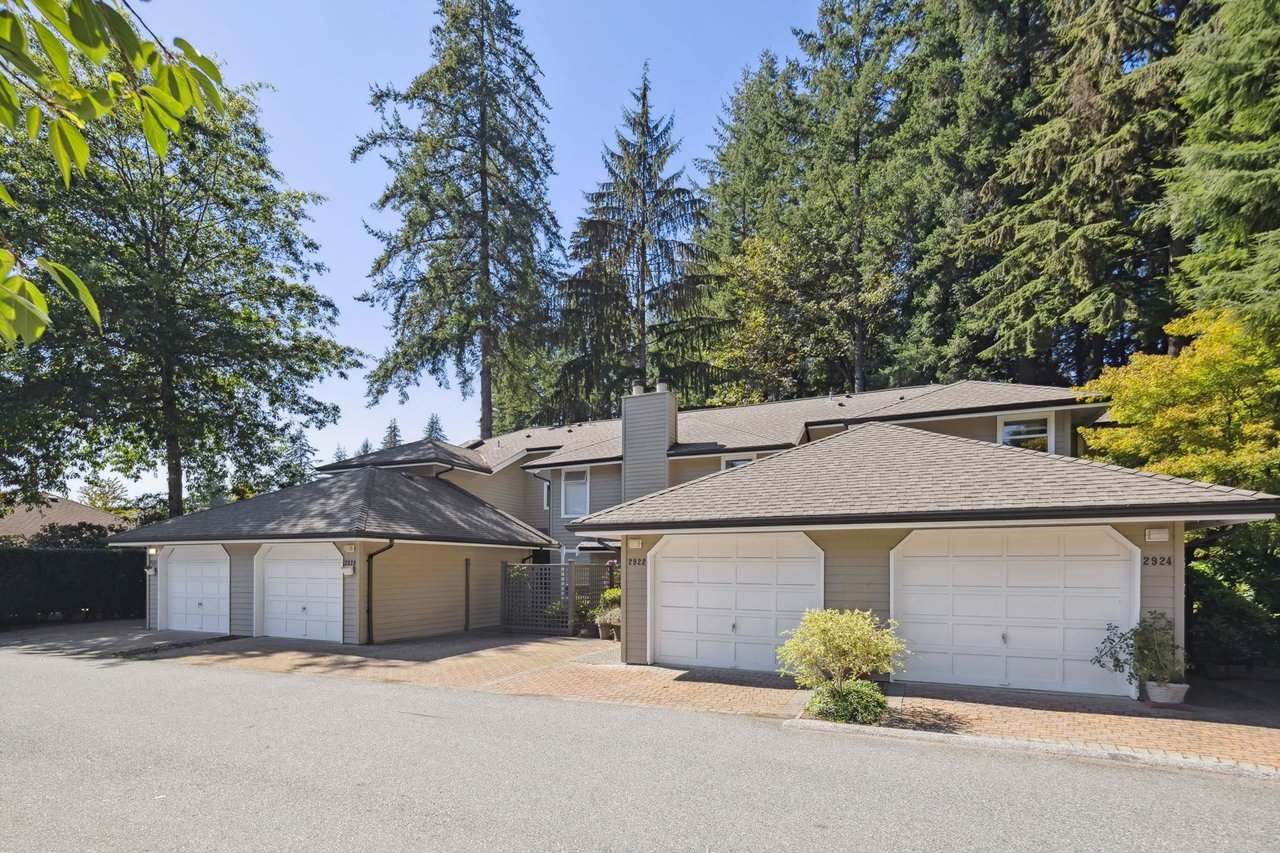 2922 Mt Seymour Pkwy