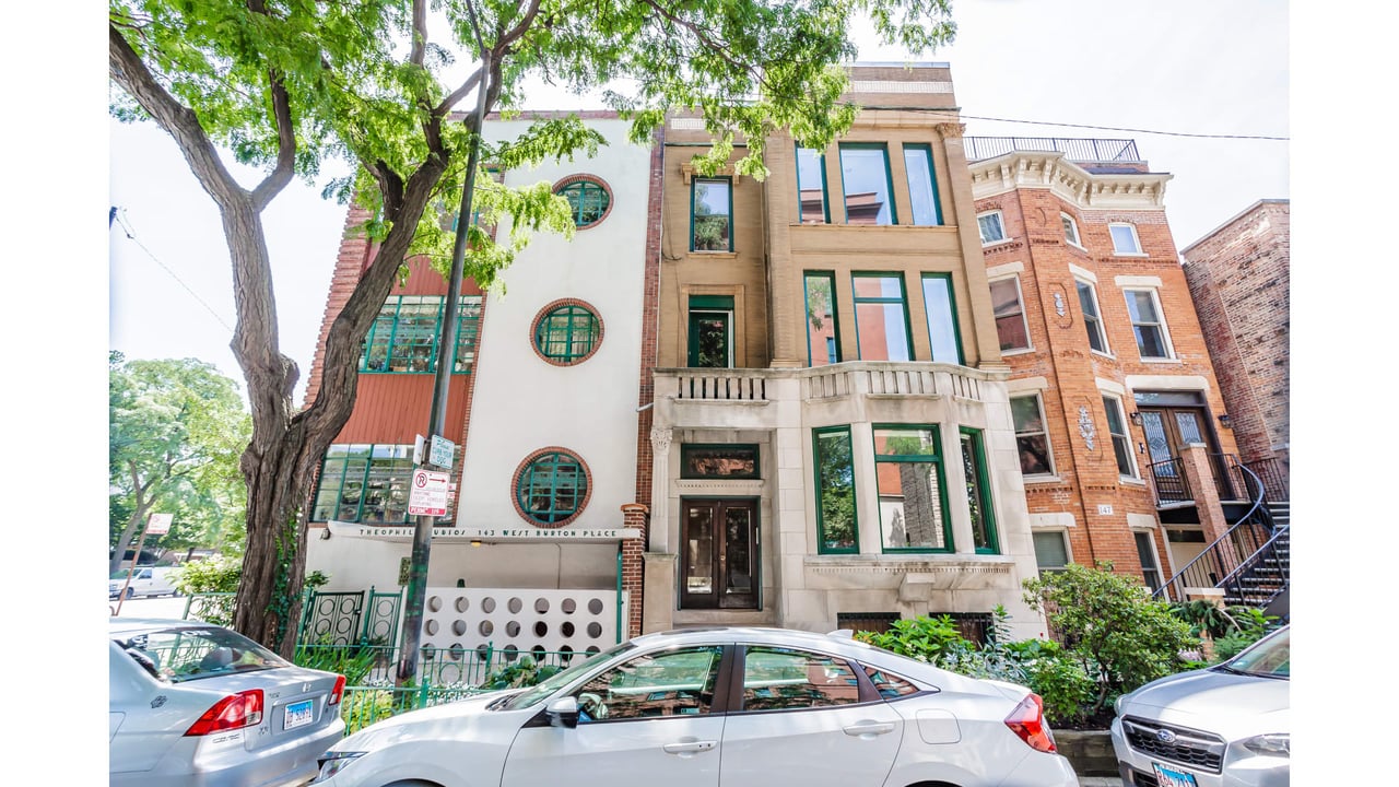 143 W Burton #3N