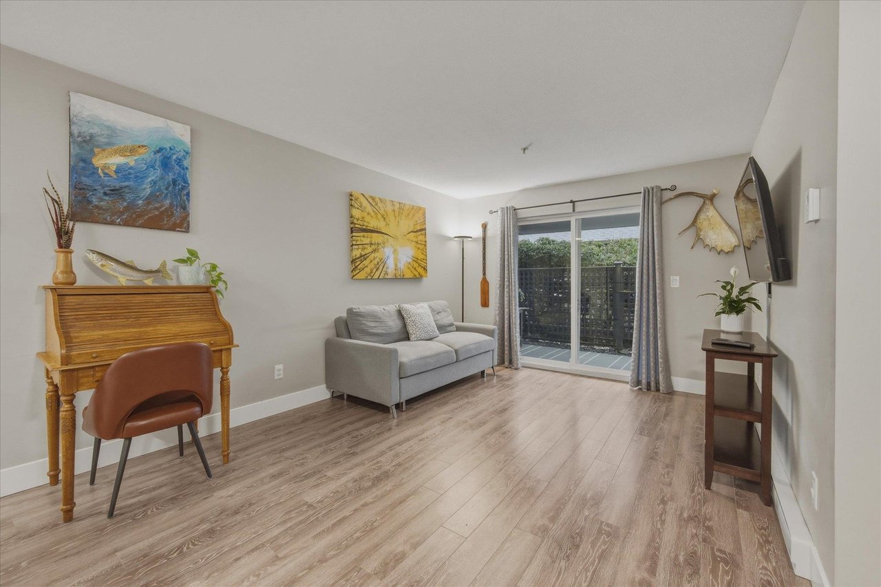 C102-40140 Willow Cres