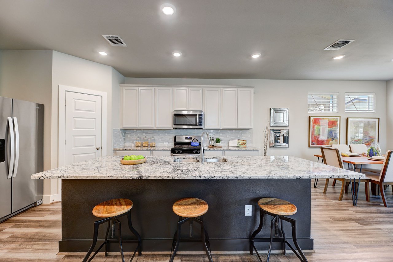 Stunning 2021 Meritage Home in Easton Park with FREE Solar Panels! Better Priced Than New Builds and Move-In Ready!