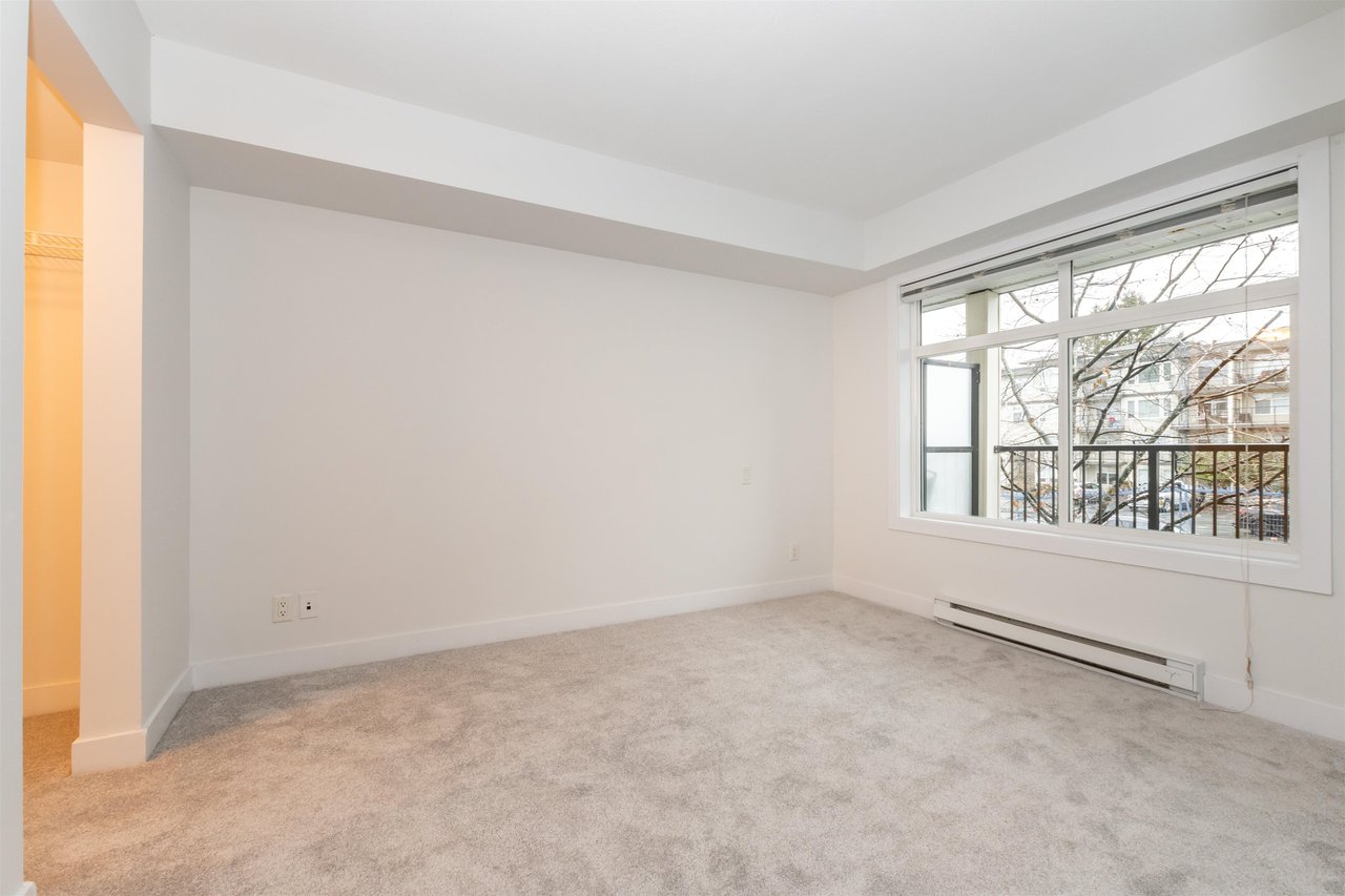 202-9422 Victor St