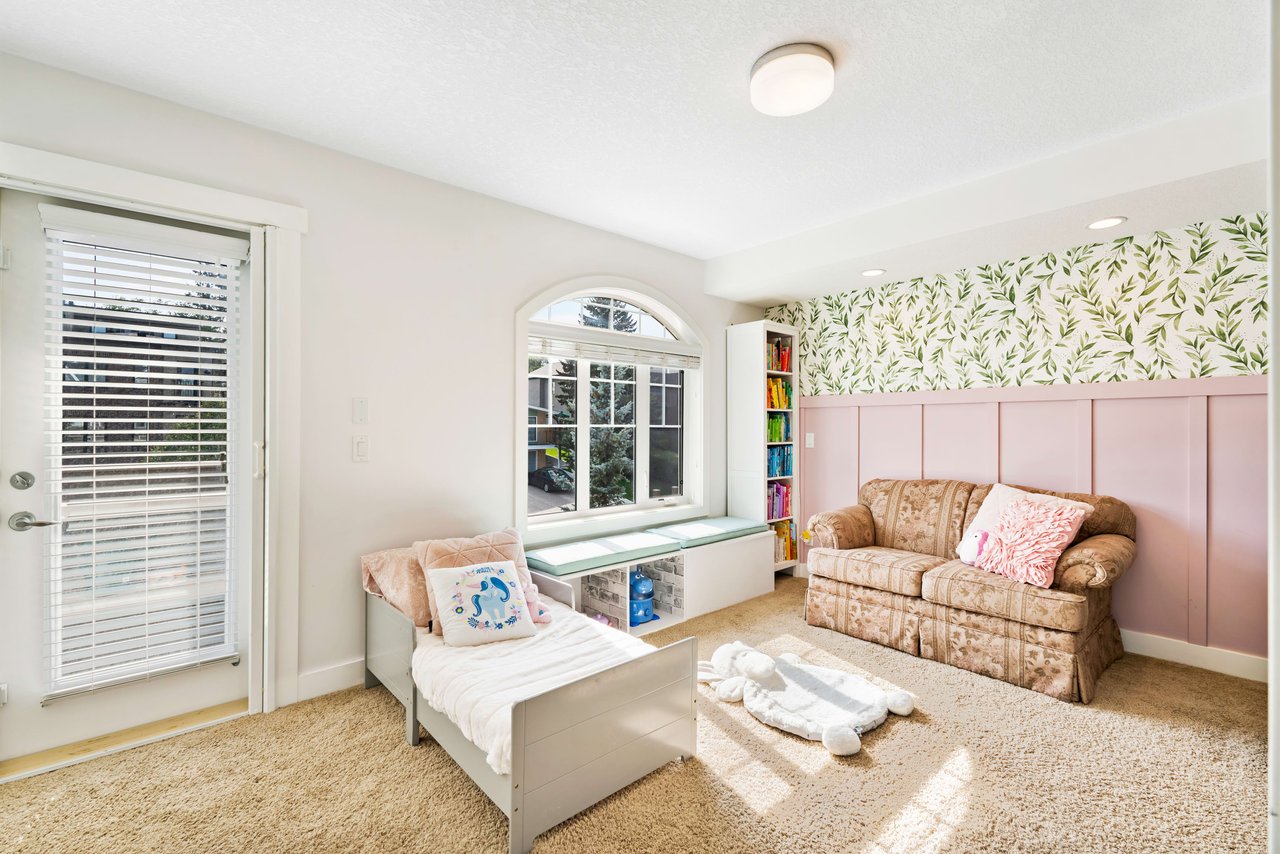 2020 27 Avenue SW Unit: 1