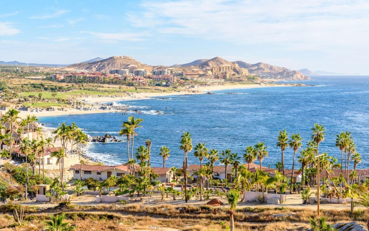 Honest Pros and Cons of Living in Cabo San Lucas