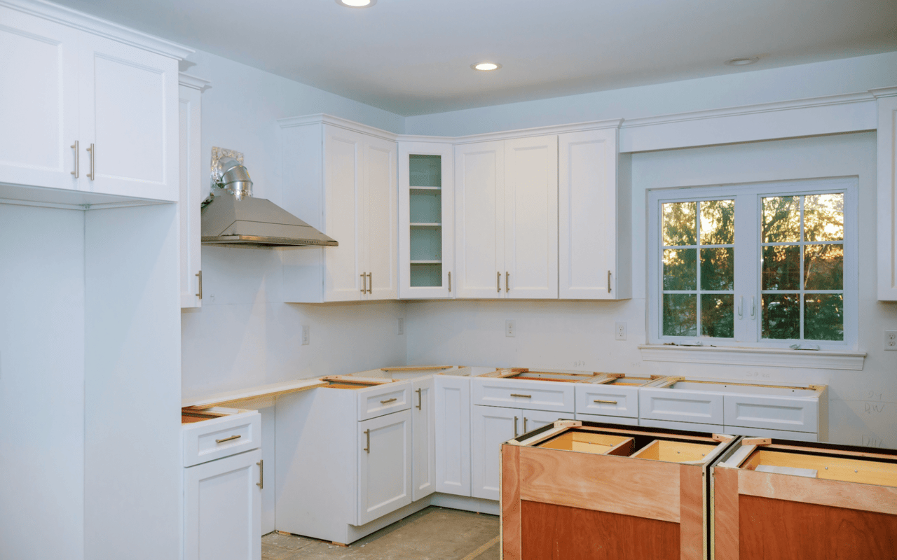 What To Know Before Hiring a Remodeling Contractor