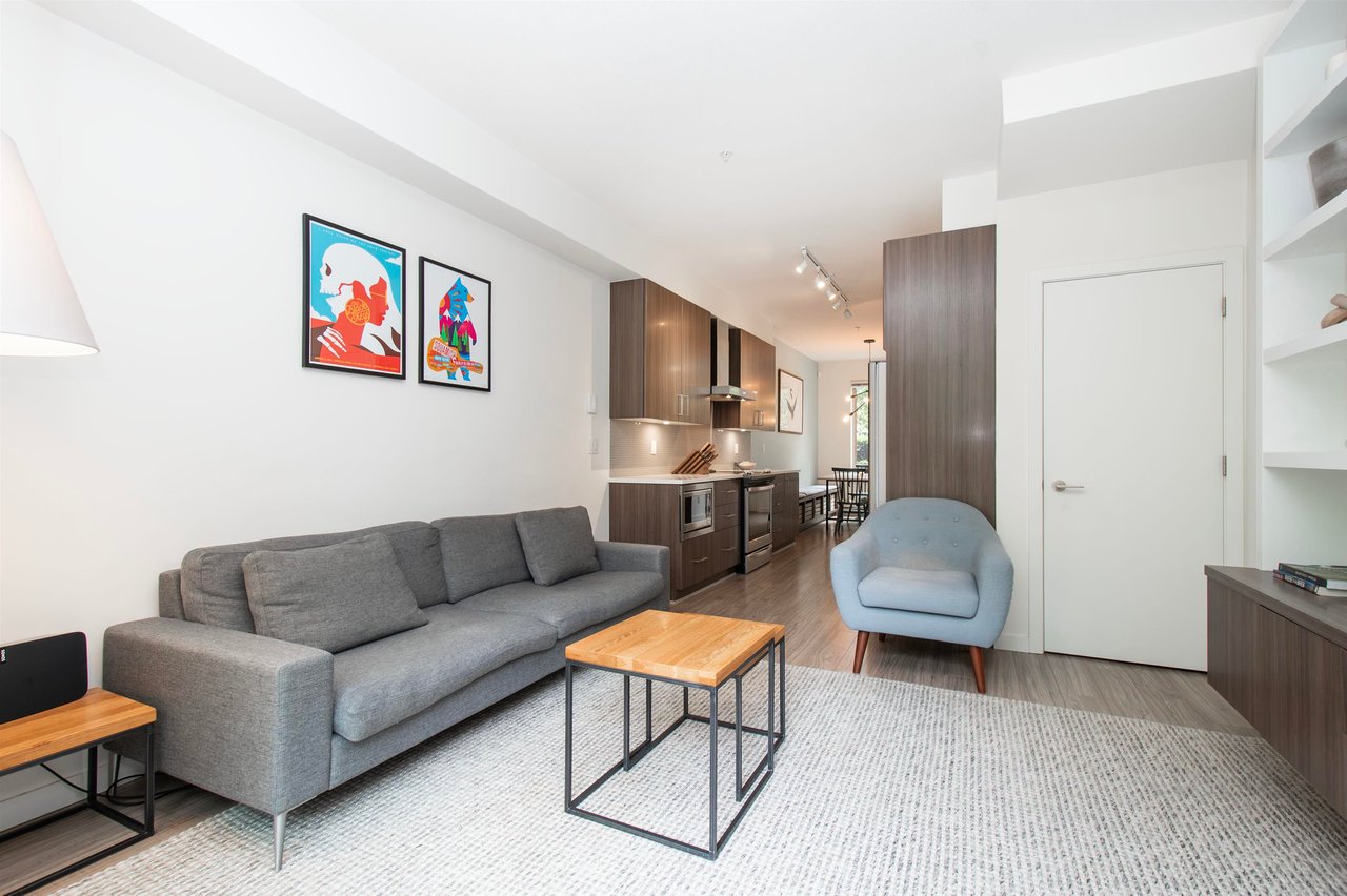 14-433 Seymour River Pl