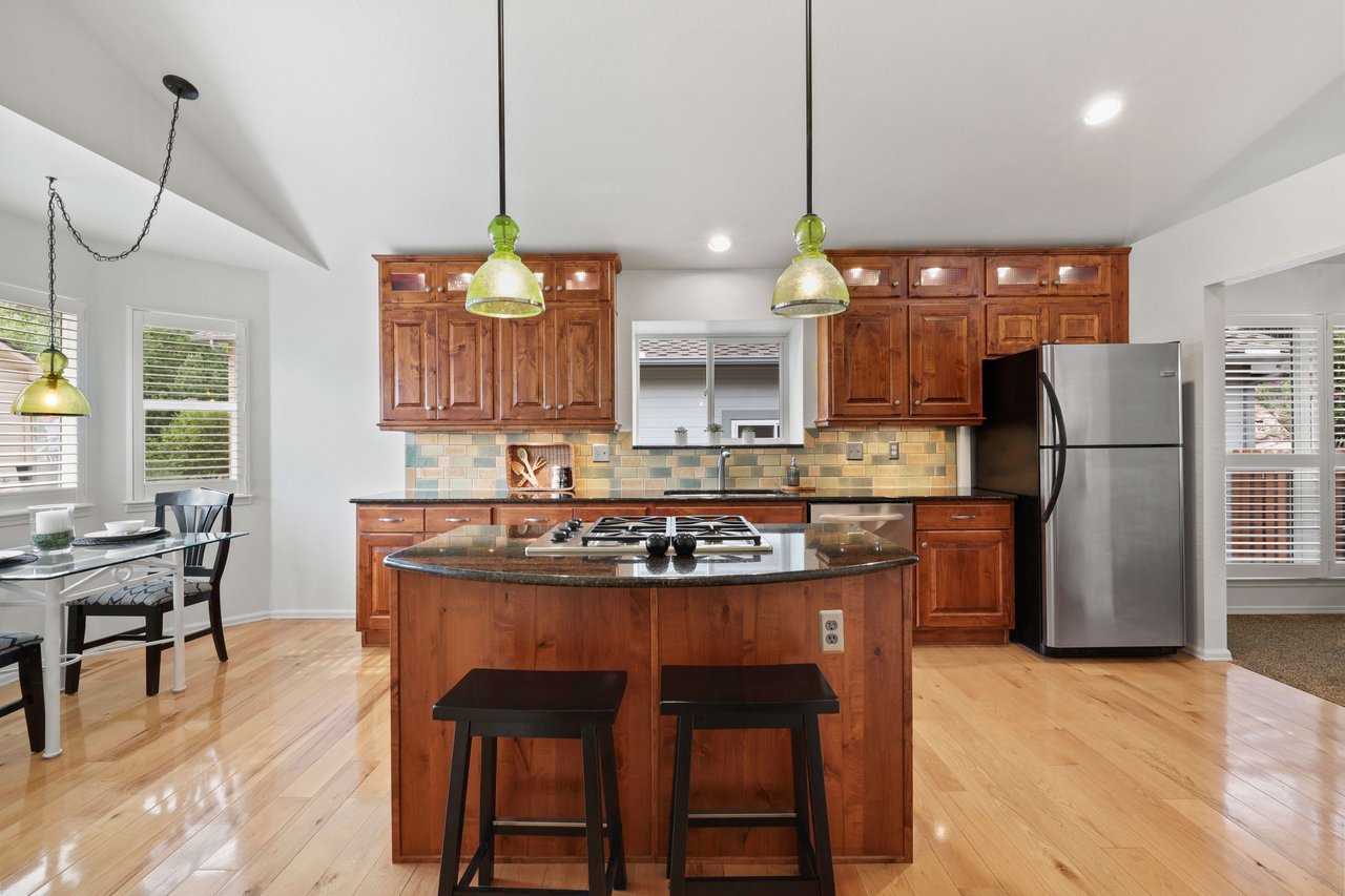 5423 Lions Gate Lane