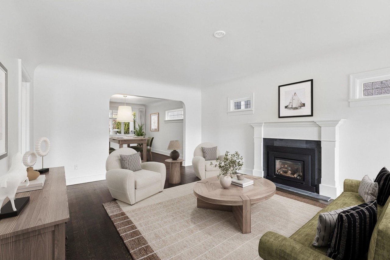 2859 W 33rd Ave