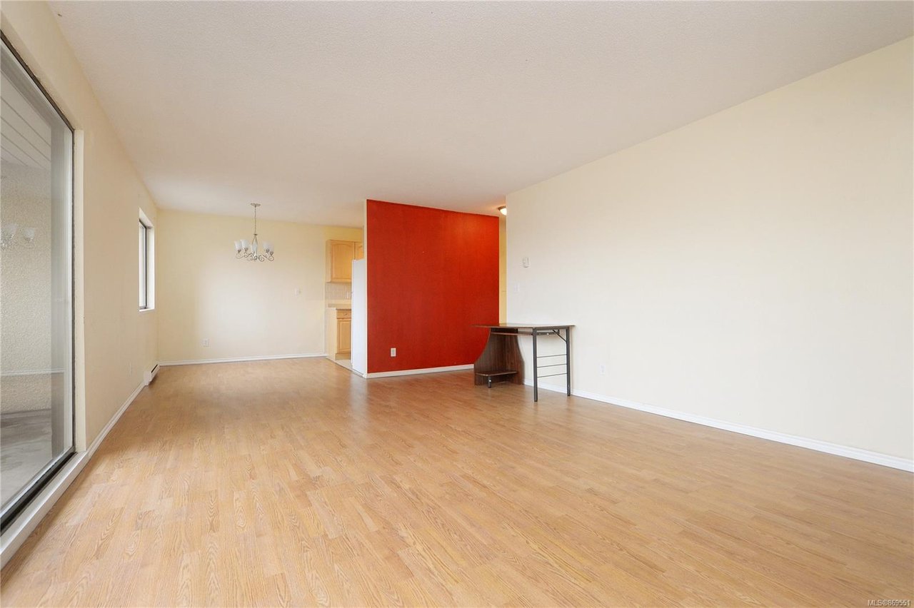 310-755 Hillside Ave