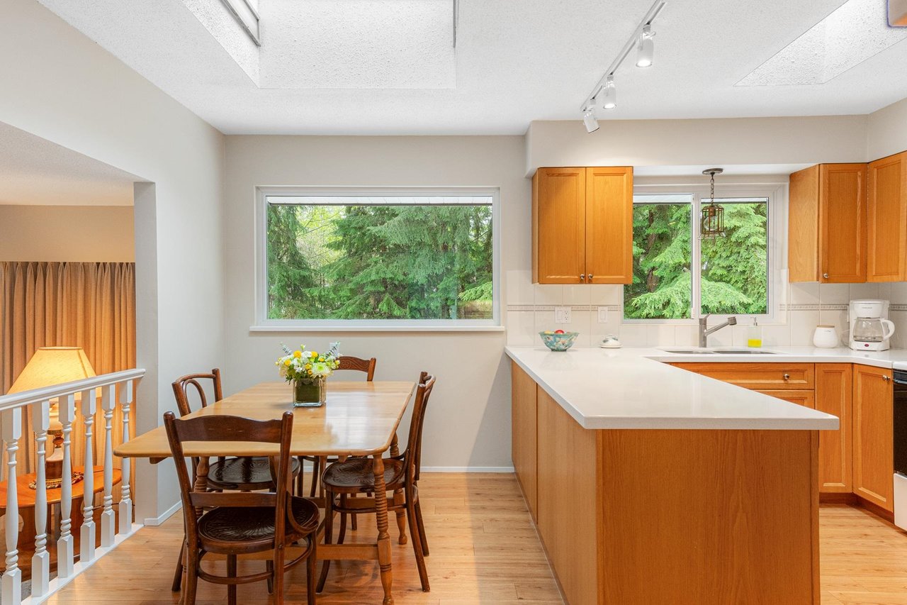 1760 Medwin Pl