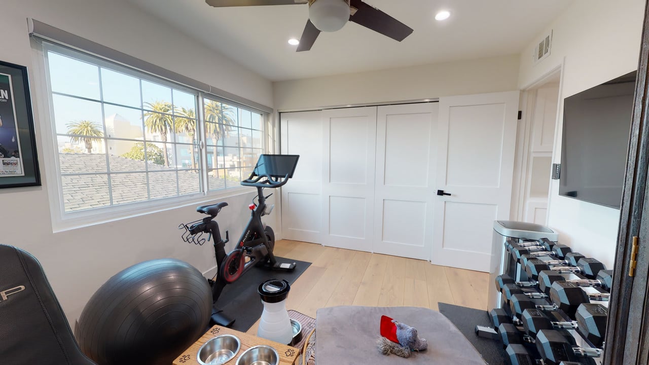 1532 9th Street Unit: 7
