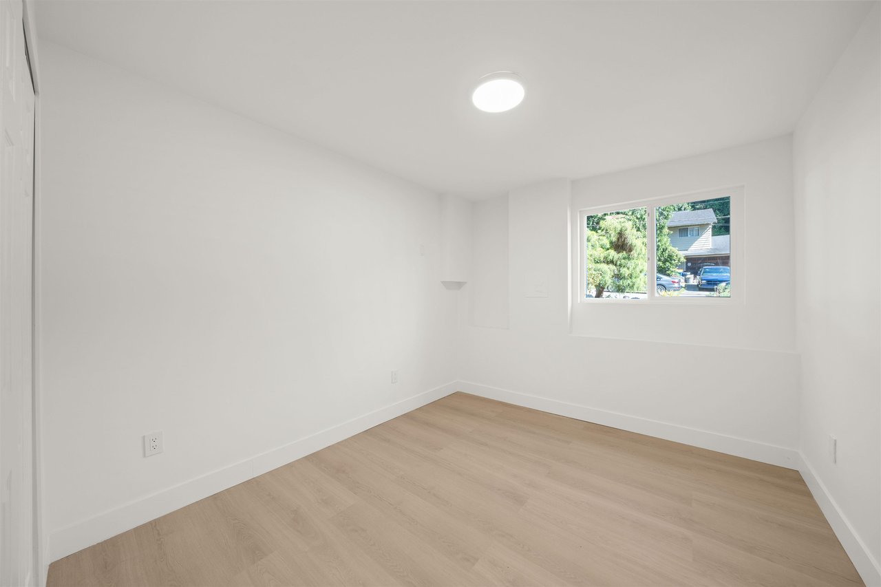 10355 Iverson Cres