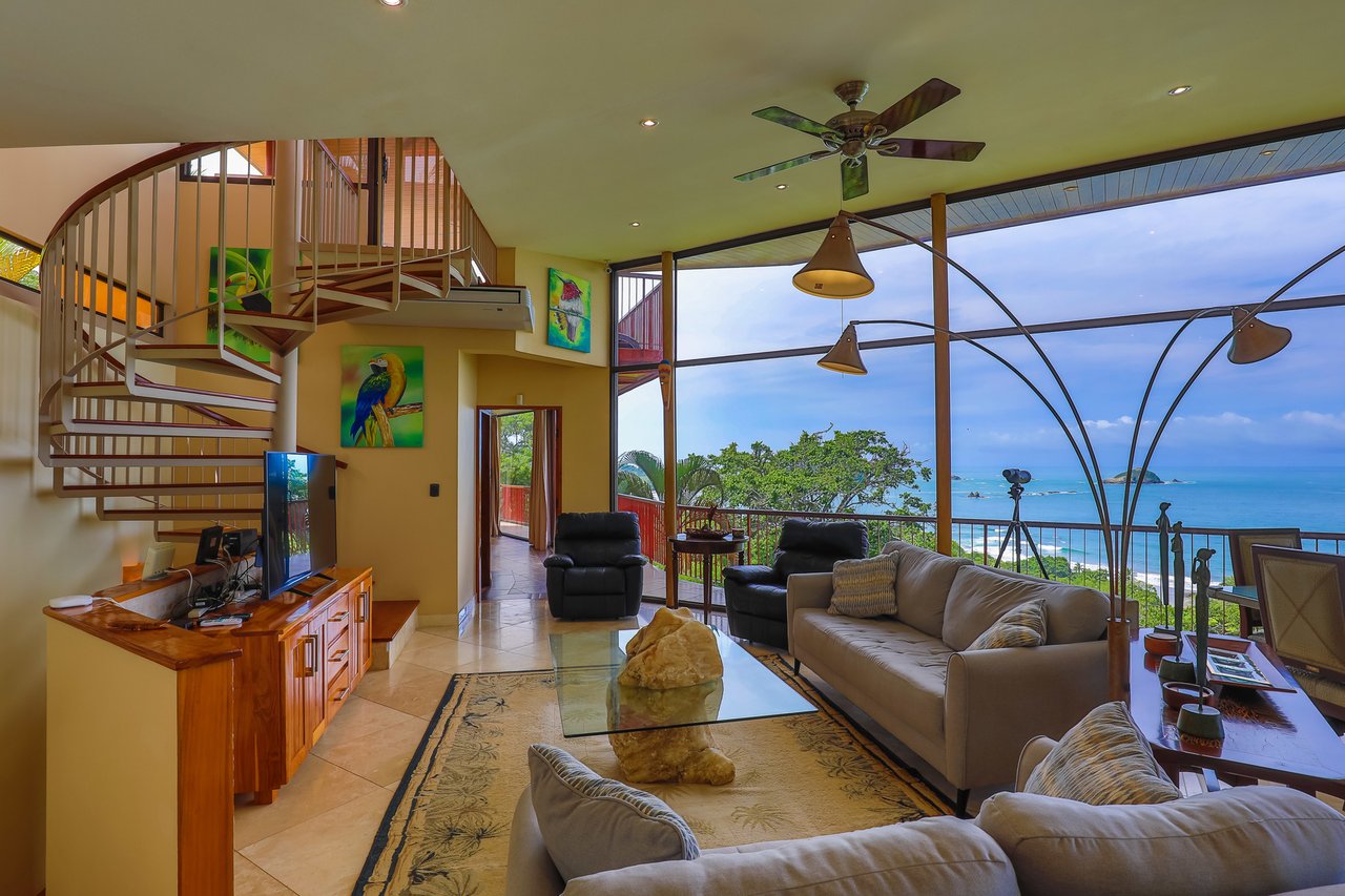Rooftop Infinity Pool Villa, Manuel Antonio, Puntarenas