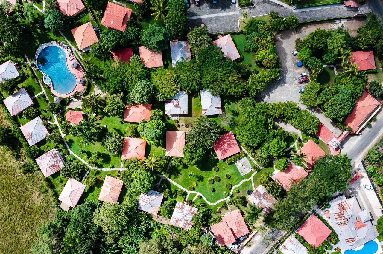 Casa Papaya Villaggio II, 431B | Renovated One-Bedroom Condo Steps from 7 Beaches