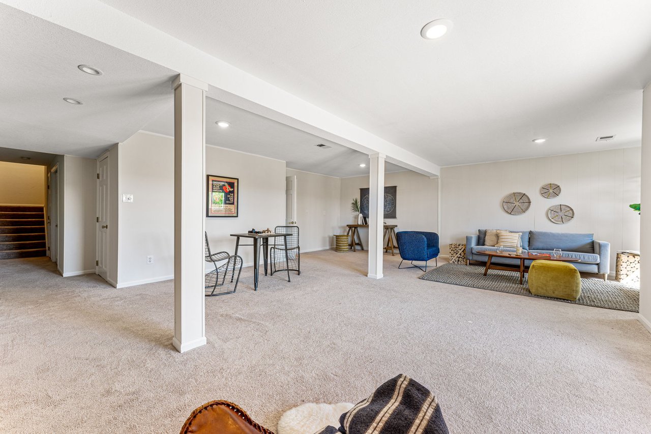 54 Wright Ct