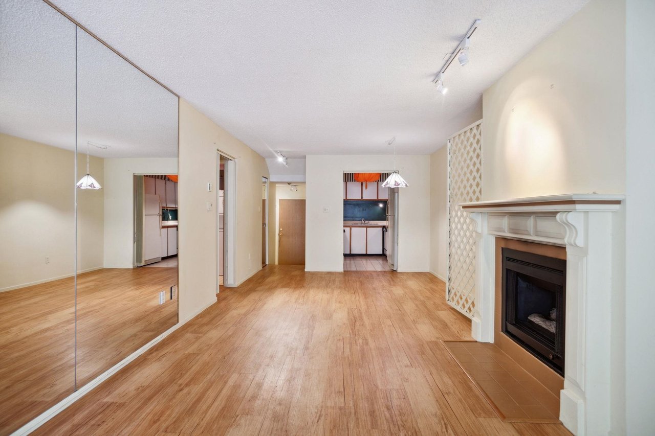 108-1876 W 6th Ave