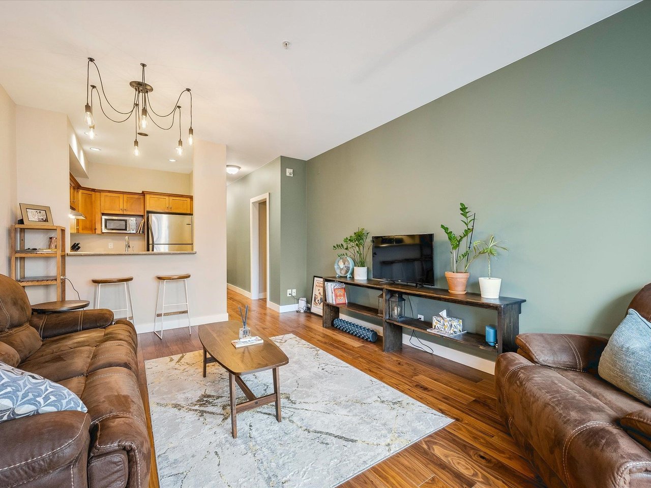 209-1436 Portage Road, Pemberton