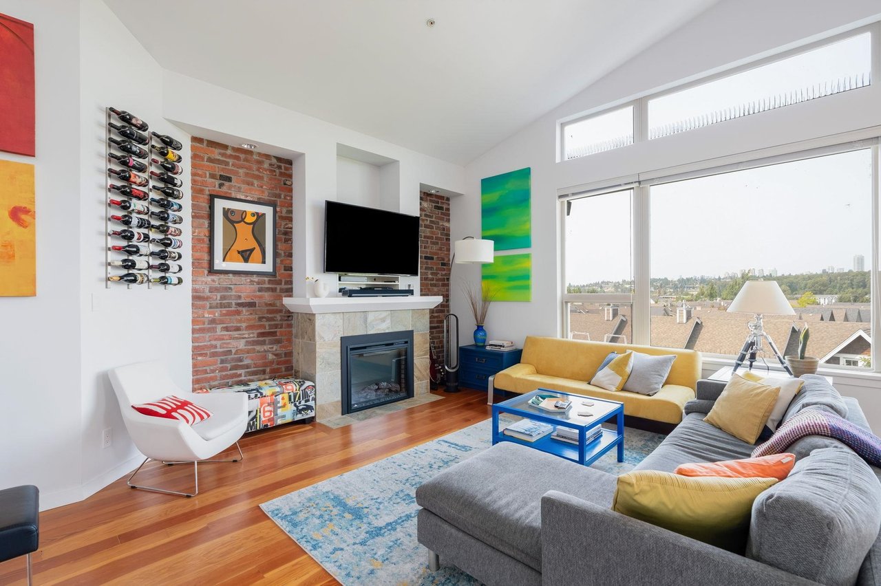 401-250 Salter St