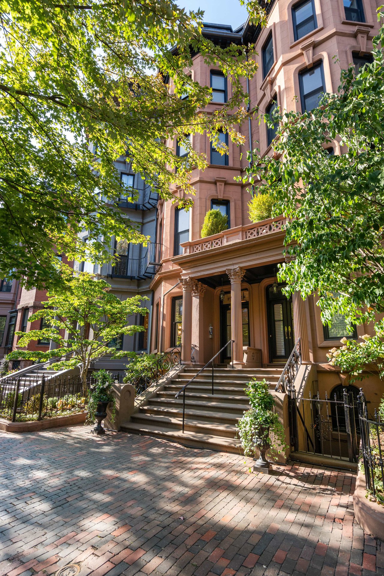 TOUR 15 Marlborough Street, Unit 1 In Boston’s Back Bay