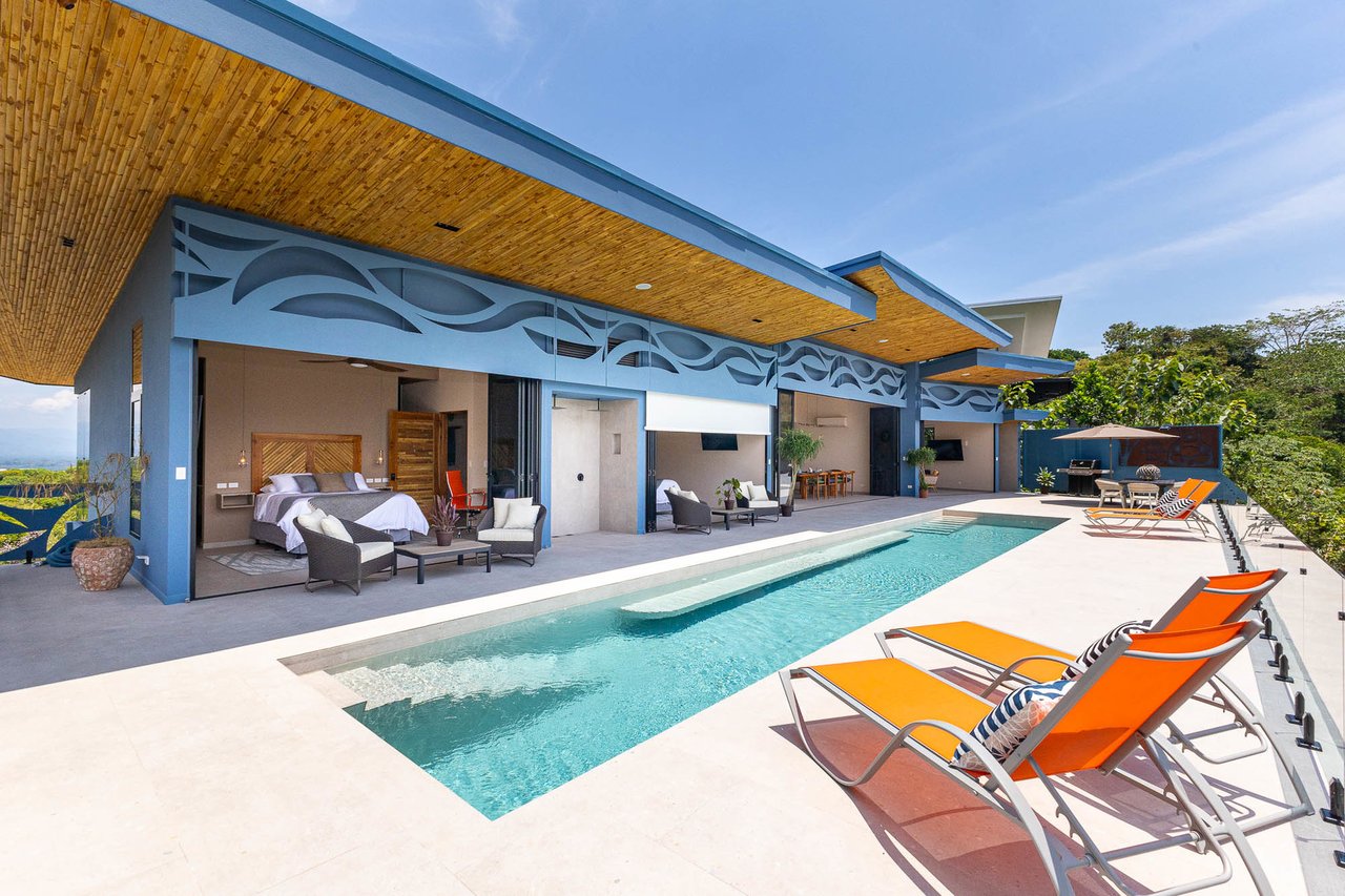 Modern Luxury Villa Near Marina, Manuel Antonio, Puntarenas