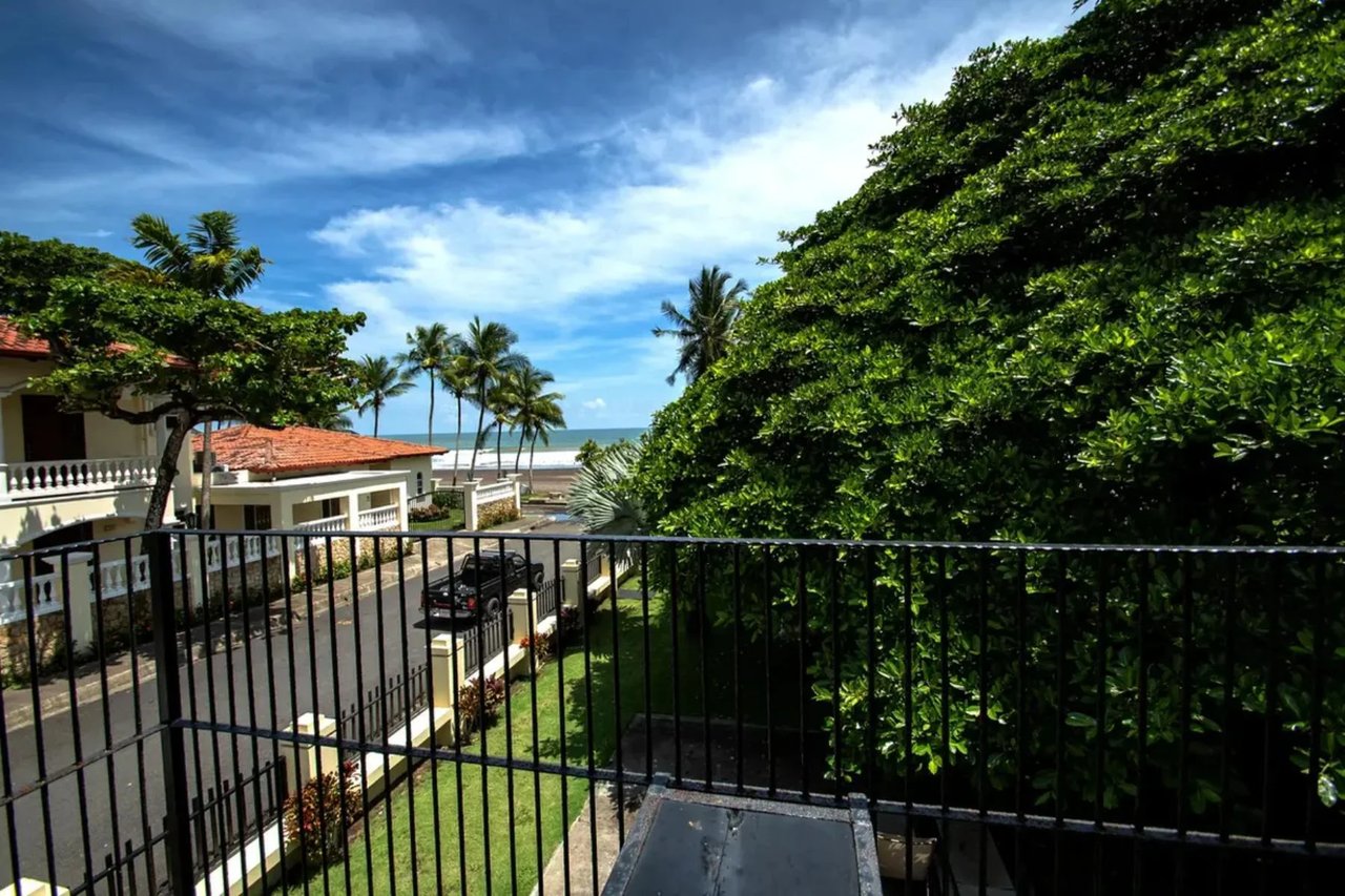 Boutique Beachfront Hospitality Investment, Jaco, Puntarenas