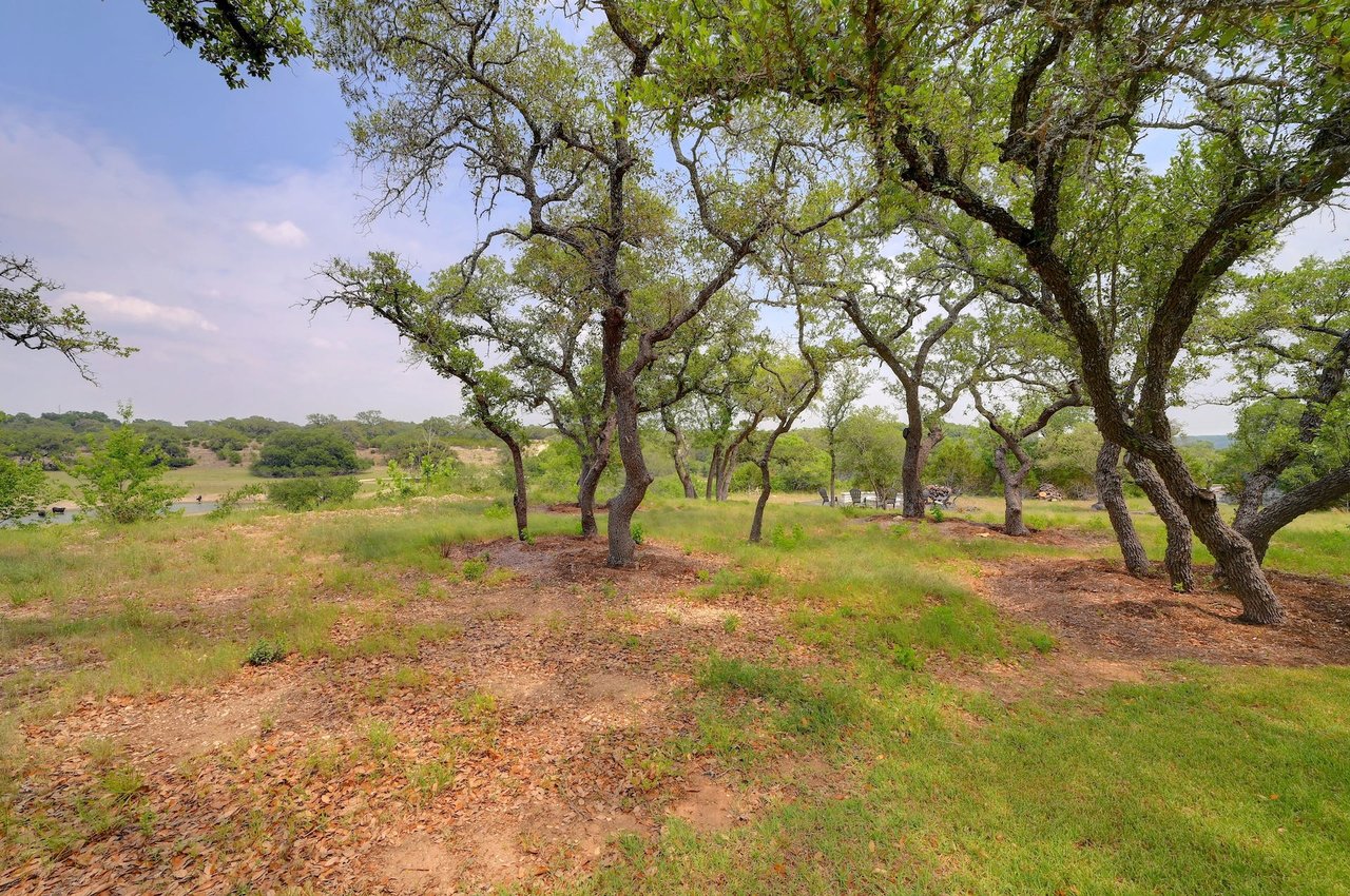 Luxury estate in Dripping Springs near Camp Lucy