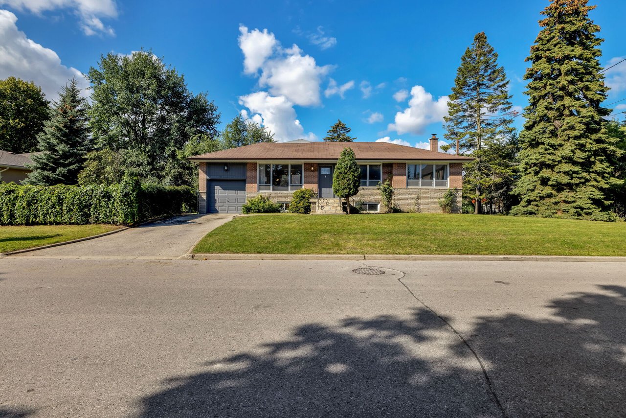 89 Codsell Ave
