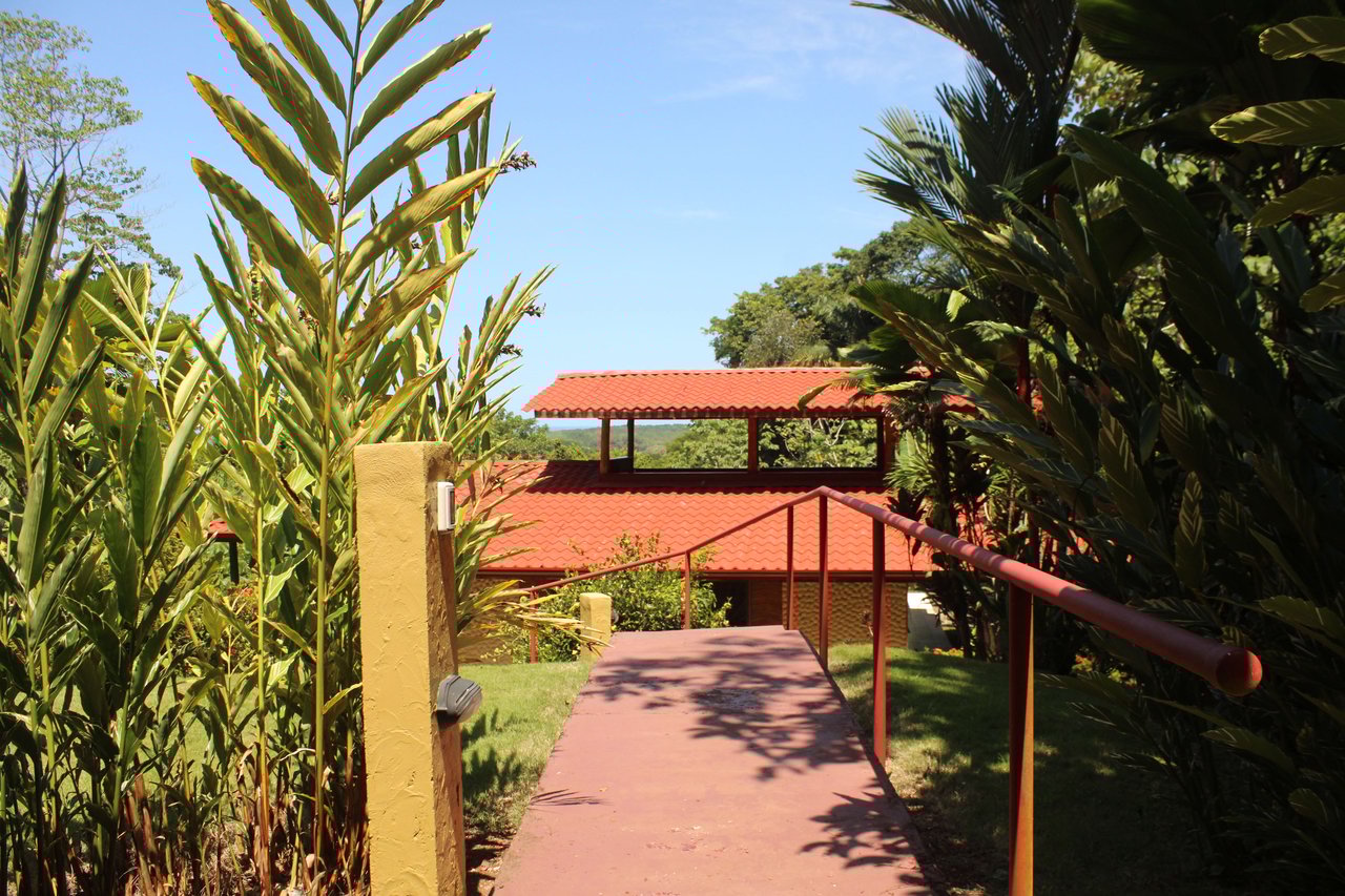 Income Producing Property with Ocean View close to Dominical