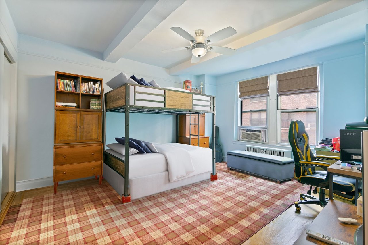 325 E 79th St APT 5C