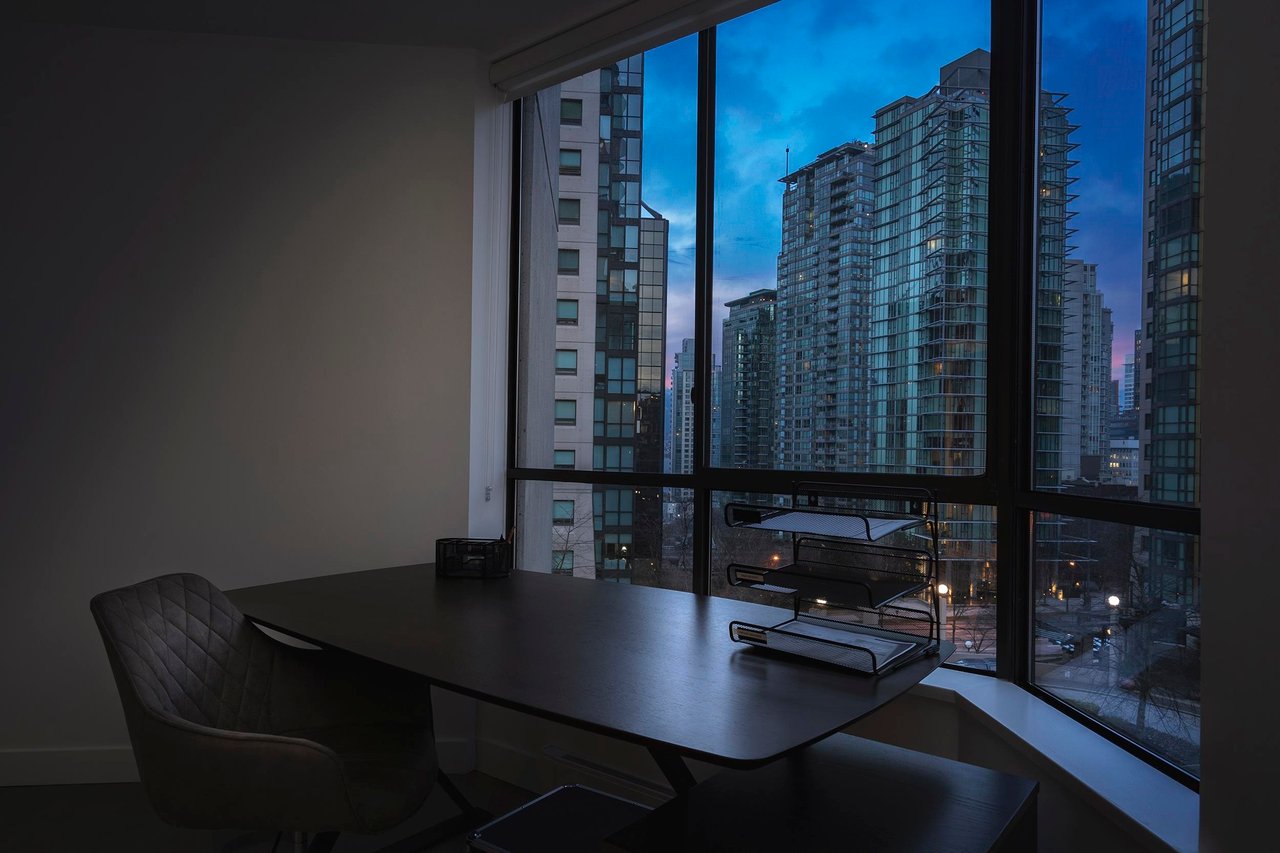402-738 Broughton Street, Vancouver