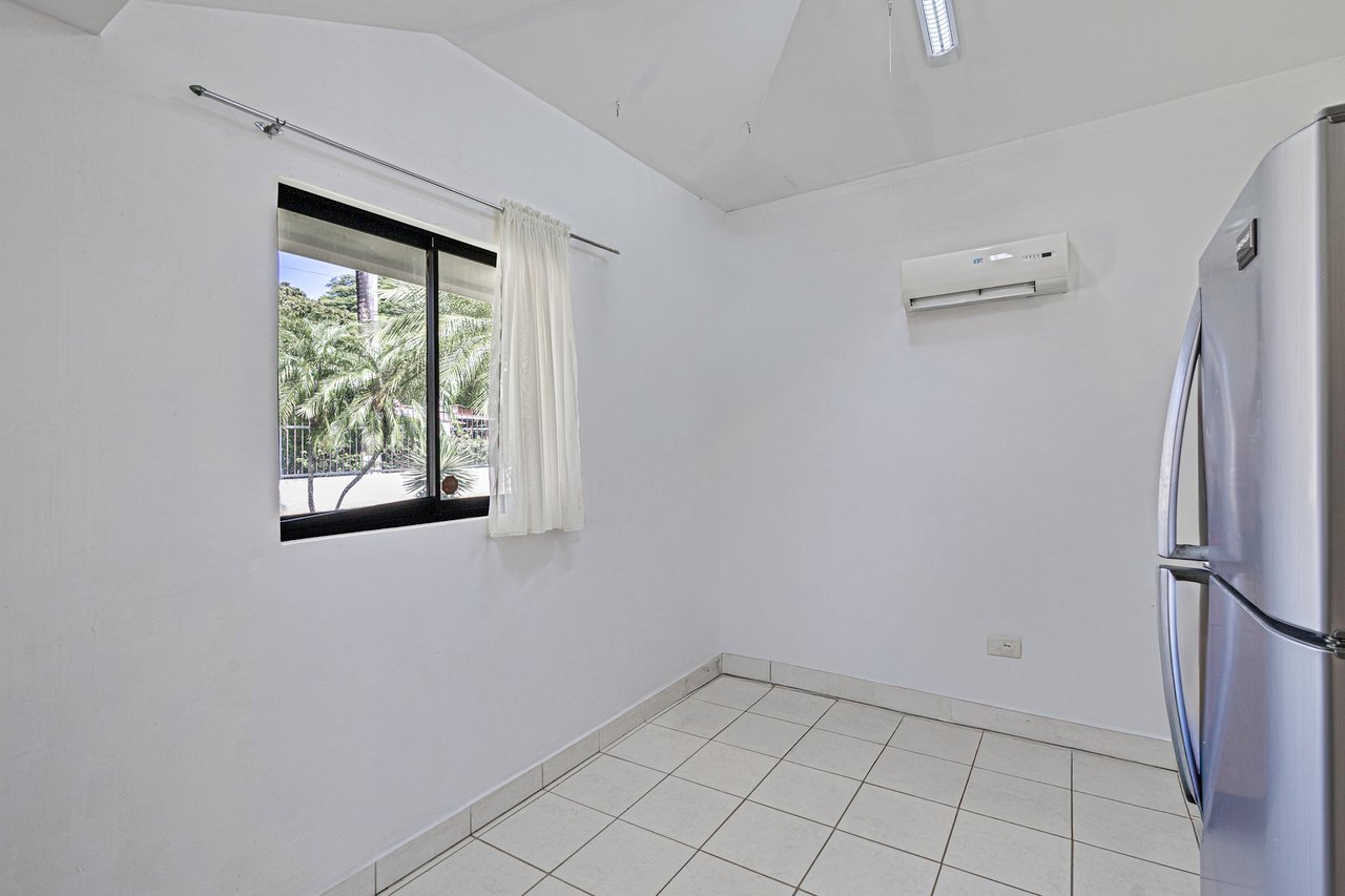 Single Story Family Home, Papagayo, Guanacaste