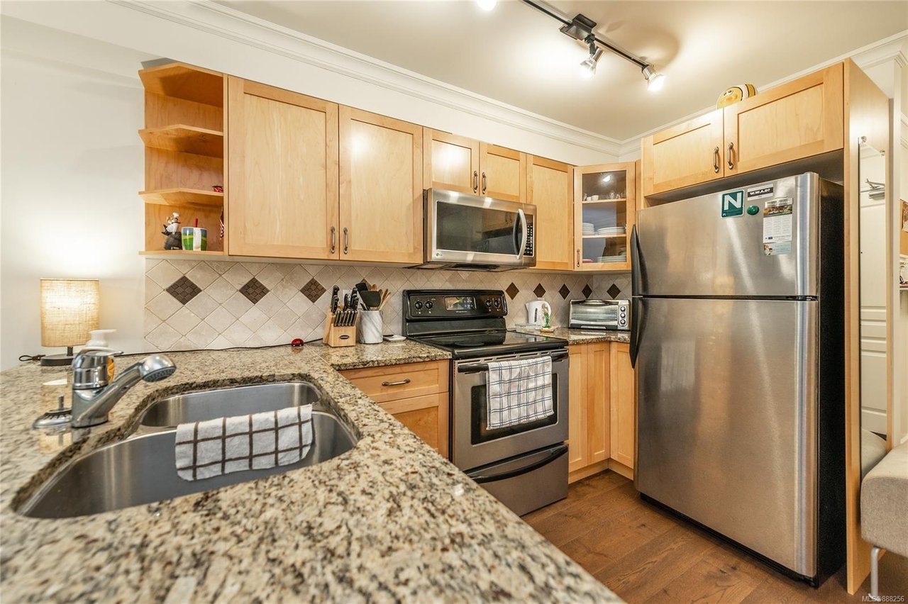 103-1514 Church Ave