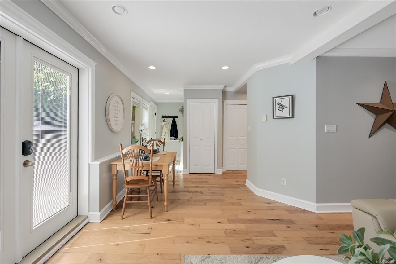 D-142 St. Lawrence St