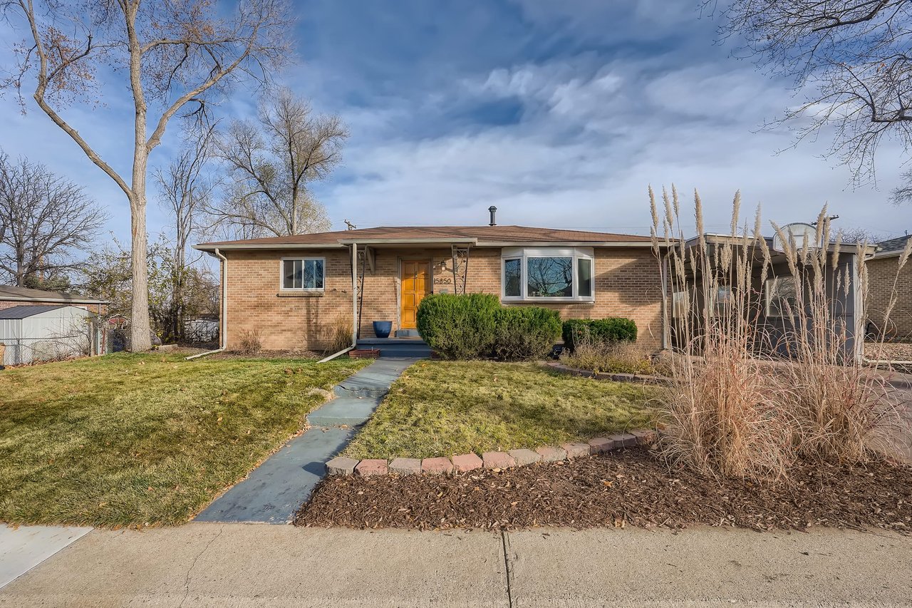 5850 S Cherokee St