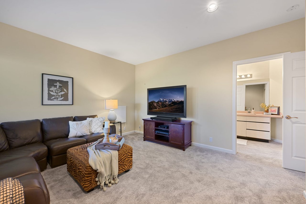 121 Sea Pines Lane